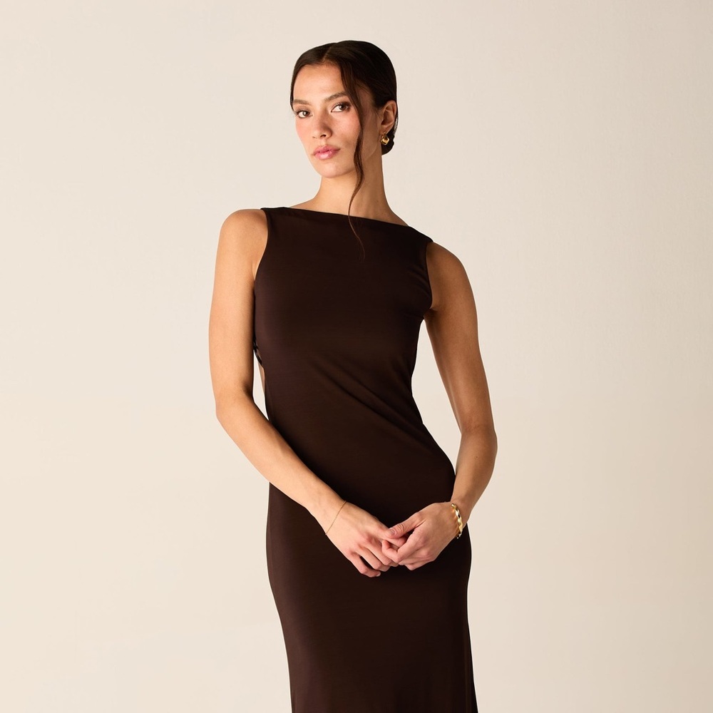 Brand new elegant brown backless dress from Kith - Picture 2 of 6